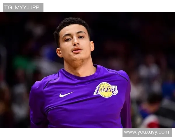 凯尔库兹马：从新秀到明星球员的奋斗历程与成长故事